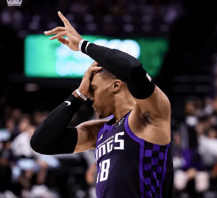 欧冠比赛视频-ESPN预测明日比赛：鹈鹕胜率60.6%，国王胜率39.4%